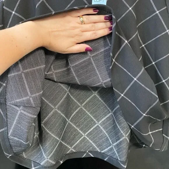 NWT LOFT Soft Knit Windowpane Plaid Flippy Skirt, Size SP - Picture 6 of 6